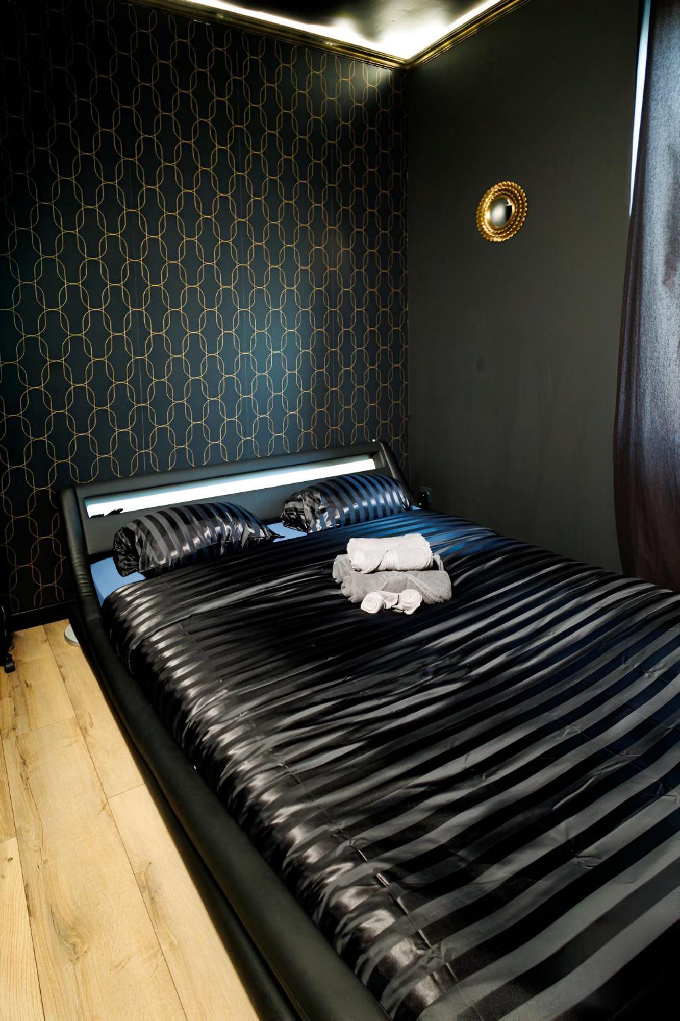 Appartement Pop Art - Asterix,Cdg,Chantilly,Disney La Chapelle-en-Serval Extérieur photo